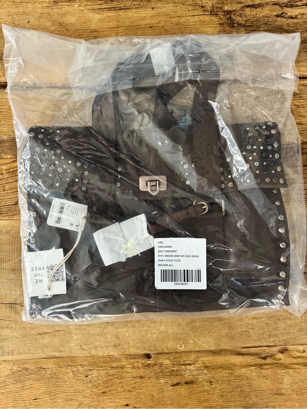 NWT We The Free Shay Stud Leather Tote ~ Espresso ~ STILL IN PACKAGING! Giftable - Picture 7 of 11